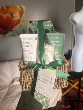 Bloomfield Relax Moments Spa Gift Set - Green